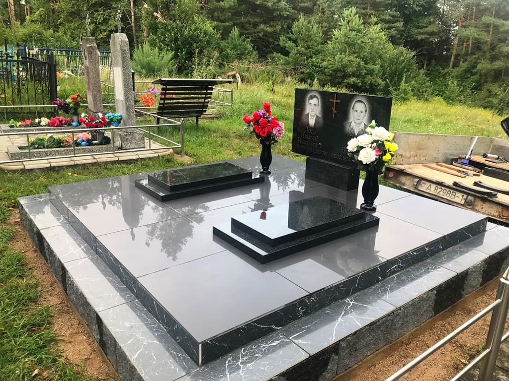 Надгробная плита установка в Барановичах